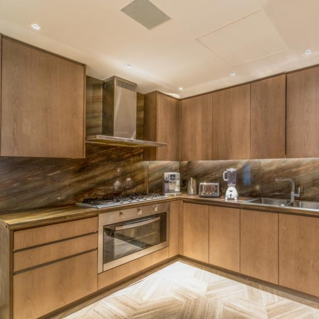 FIVE Palm Beach Villa