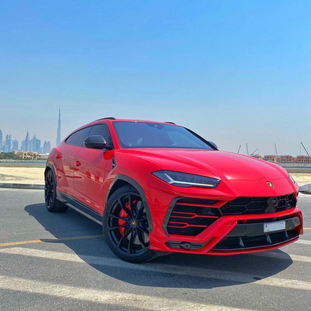 Lamborghini URUS Red
